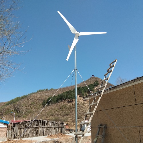 2kw wind generator 1.jpg