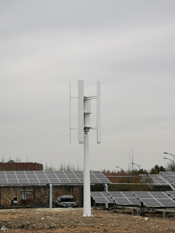 vertical wind turbine 10kw.jpg